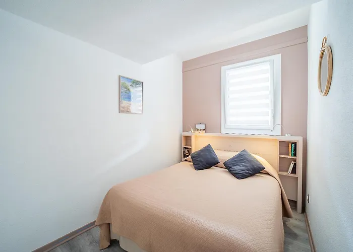 Notre Patio - Maisonette Climatisee Proche * Saint-Cyprien